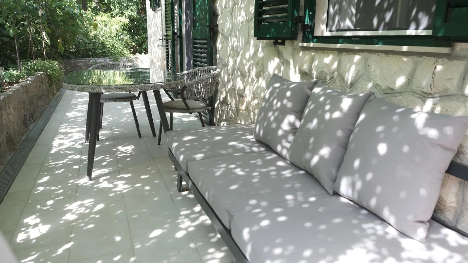 Studio Apartment Mao Trogir Croatia