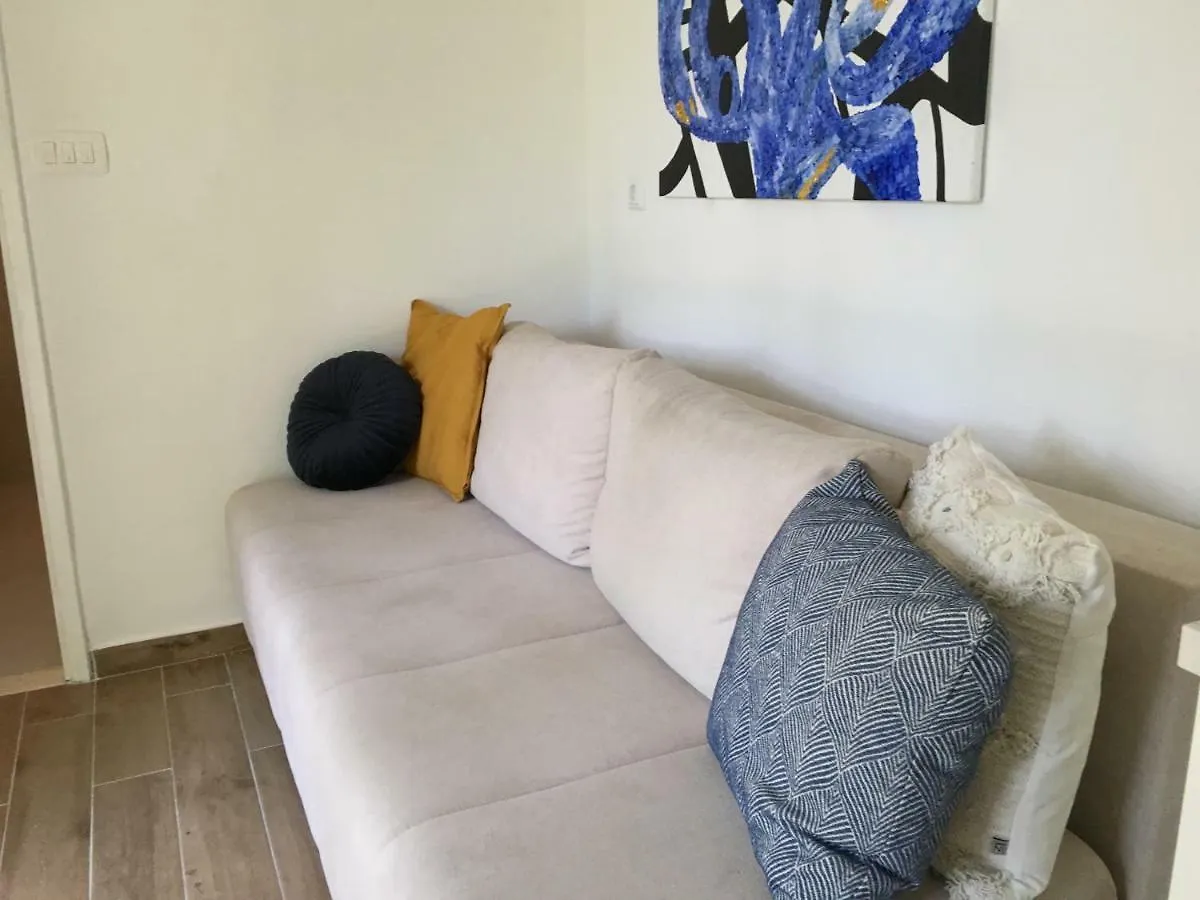 Studio Apartment Mao Trogir