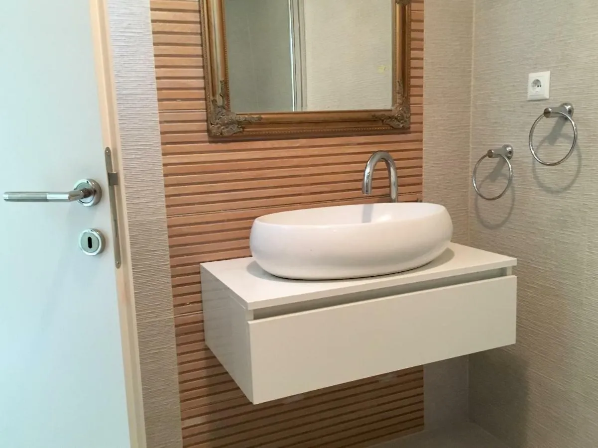 Studio Apartment Mao Trogir Croatia