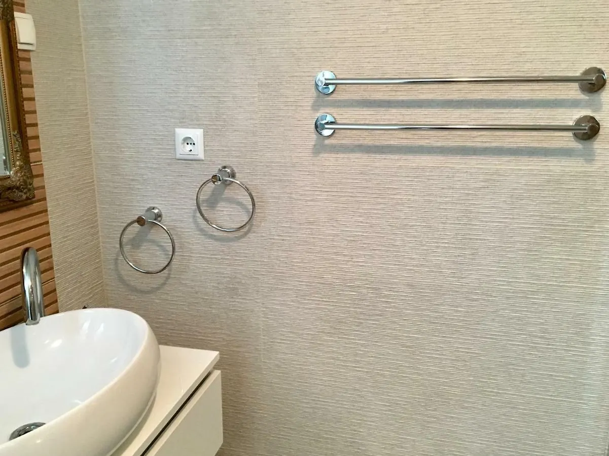 Studio Apartment Mao Trogir 0*,