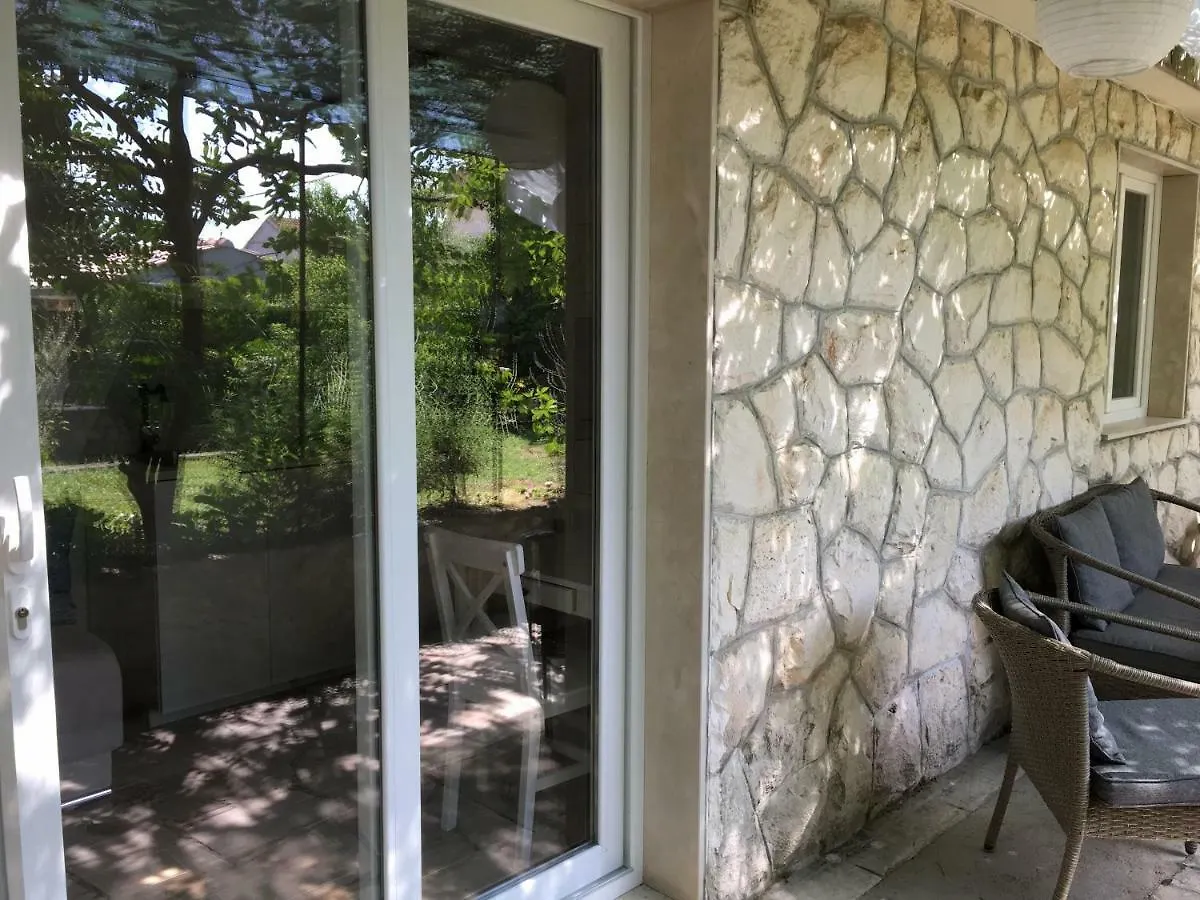 Studio Apartment Mao Trogir
