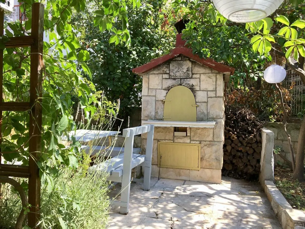 Studio Apartment Mao Trogir